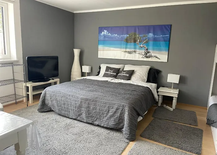 아파트 Architect-apartments 80qm 3 Schlafzimmer, Integrierter Kueche Und Bad, 2min Von A8, Garten Mit Sitzgruppe, Ruhig Und Modern